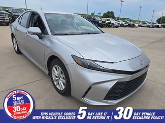 Used 2026 Toyota Camry LE FWD video 1