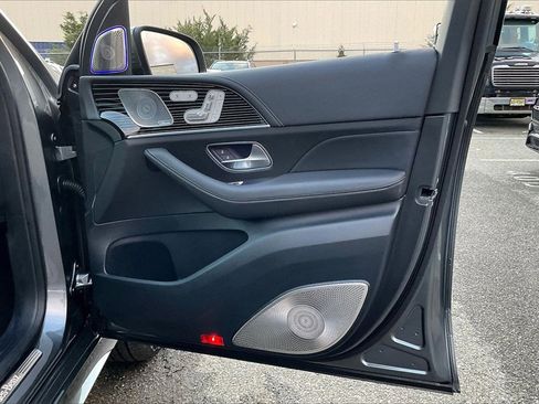 Used 2025 Mercedes-Benz GLS 450 GLS 450 image 16