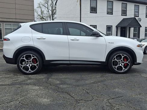 Used 2024 Alfa Romeo Tonale Veloce w/ Active Assist Package AWD/4WD image 7