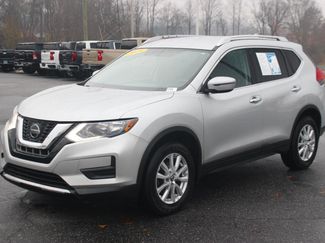 Used 2018 Nissan Rogue SV video 3