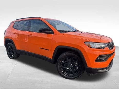 New 2026 Jeep Compass Latitude image 1