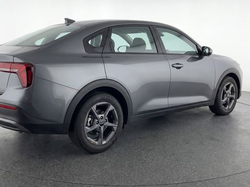 Used 2025 Kia K4 FWD image 9