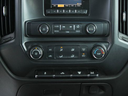 Used 2015 Chevrolet Silverado 3500 W/T image 16