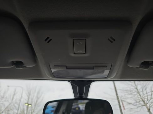 Used 2015 Chevrolet Sonic LT w/ Fun and Sun Package image 19