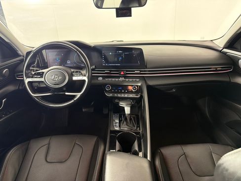 Used 2023 Hyundai Elantra Limited FWD image 23