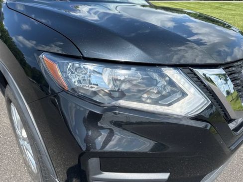 Used 2019 Nissan Rogue SV AWD/4WD image 12