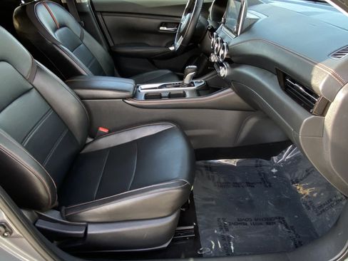 Used 2020 Nissan Sentra SR w/ Premium Package FWD image 10