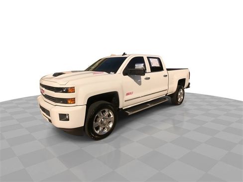 Used 2019 Chevrolet Silverado 2500 LTZ w/ Duramax Plus Package image 7