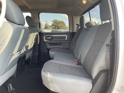 Used 2018 RAM 2500 Lone Star w/ Harvest Edition image 36