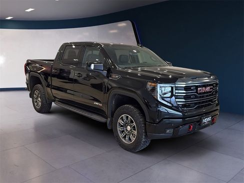 Used 2024 GMC Sierra 1500 AT4 w/ Technology Package image 1