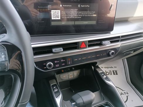 New 2026 Kia Sorento S w/ S Panoramic Sunroof Package image 24