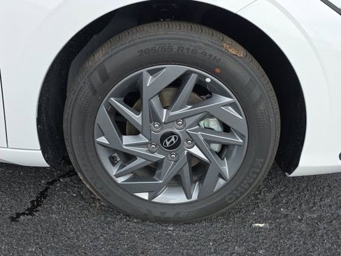 New 2026 Hyundai Elantra Blue image 21