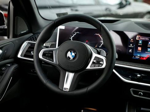 New 2026 BMW X5 xDrive40i w/ M Sport Package image 26