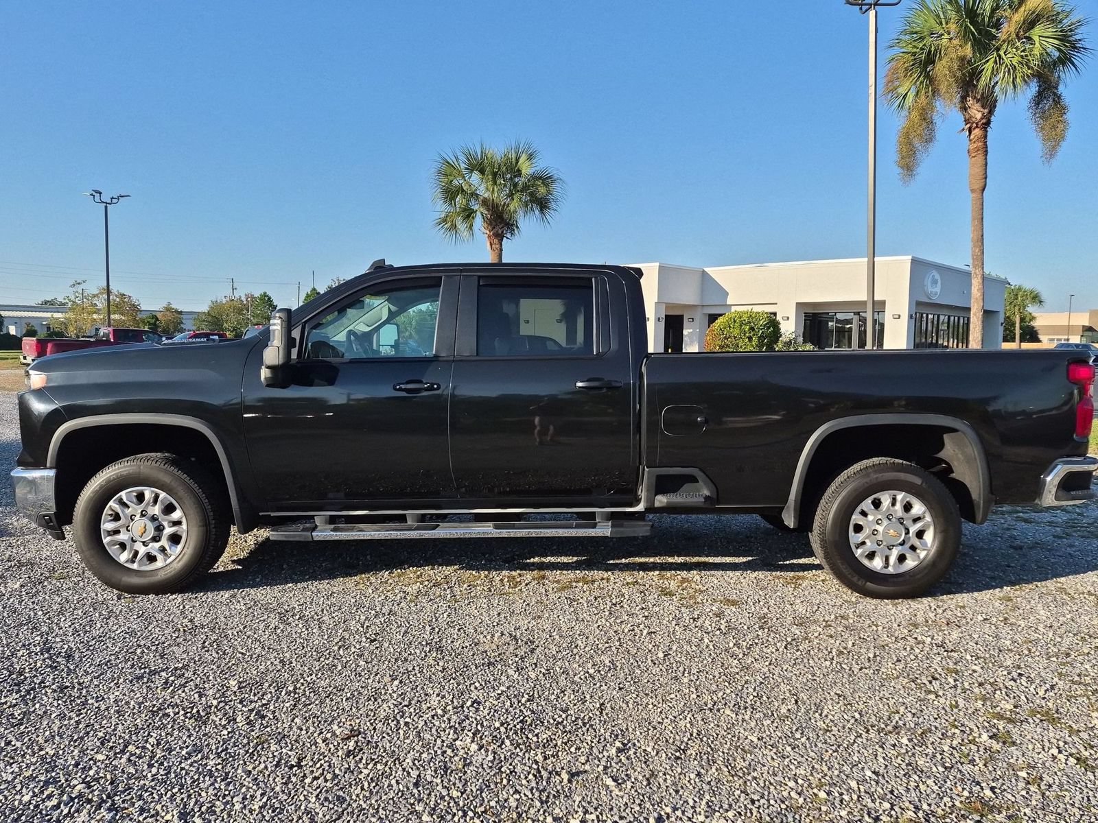 Used 2024 Chevrolet Silverado 3500 LT w/ All Star Edition AWD/4WD image 9