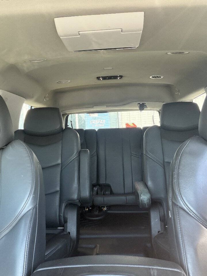 Used 2015 Cadillac Escalade Premium AWD/4WD image 14