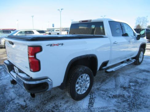 Certified 2025 Chevrolet Silverado 3500 LTZ image 5