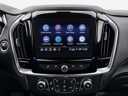 Used 2023 Chevrolet Traverse LT AWD/4WD image 36