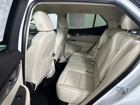 Used 2021 Buick Envision Essence w/ Technology Package I image 25