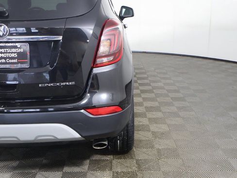 Used 2021 Buick Encore Preferred image 11