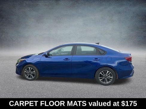 Used 2023 Kia Forte LXS FWD image 2