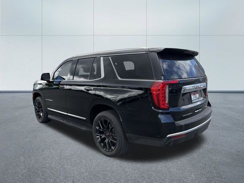 Used 2022 GMC Yukon SLT w/ SLT Luxury Package AWD/4WD image 11