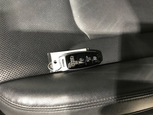 Used 2022 Audi Q7 3.0T Premium Plus image 22