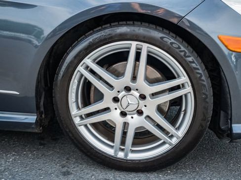 Used 2010 Mercedes-Benz E 350 Sedan image 12