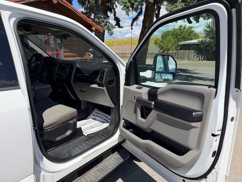 Used 2019 Ford F350 XLT AWD/4WD image 27