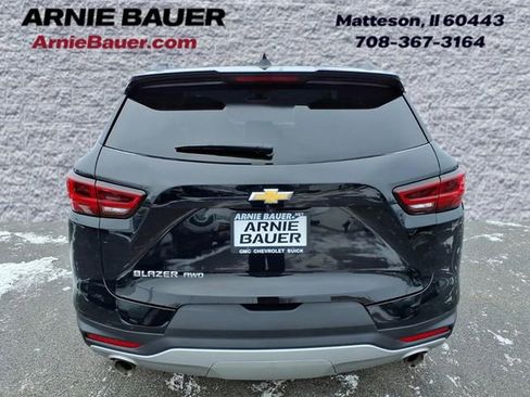 Used 2024 Chevrolet Blazer LT w/ Convenience Package image 10