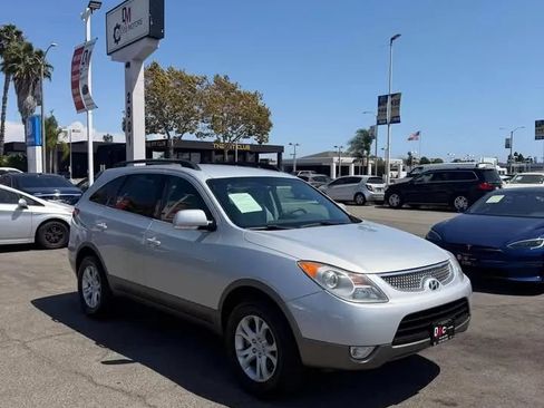 Used 2011 Hyundai Veracruz GLS FWD image 3