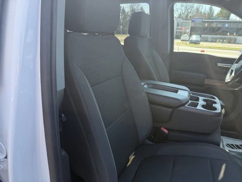 Used 2021 Chevrolet Silverado 1500 LT w/ Safety Package II AWD/4WD image 31