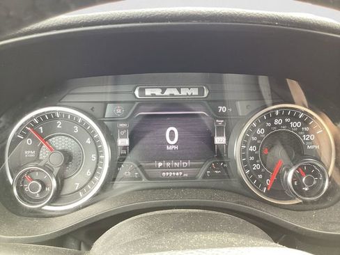 Used 2023 RAM 1500 Big Horn AWD/4WD image 11