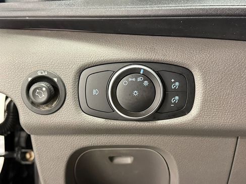 Used 2020 Ford Transit 350 XLT image 18