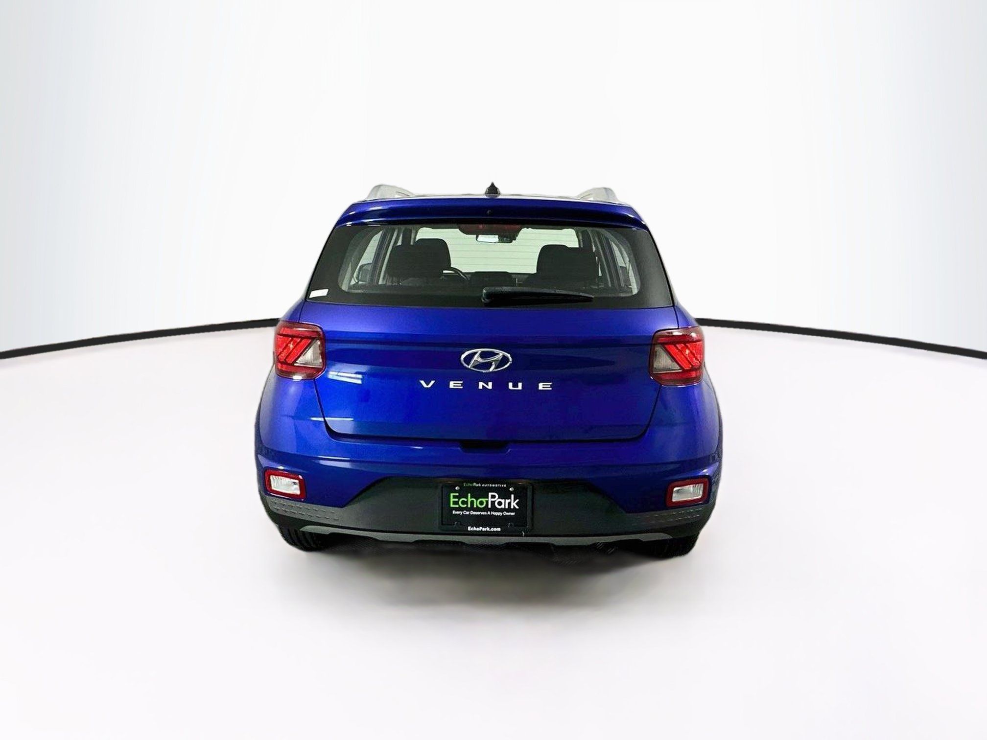 Used 2025 Hyundai Venue SEL FWD image 7