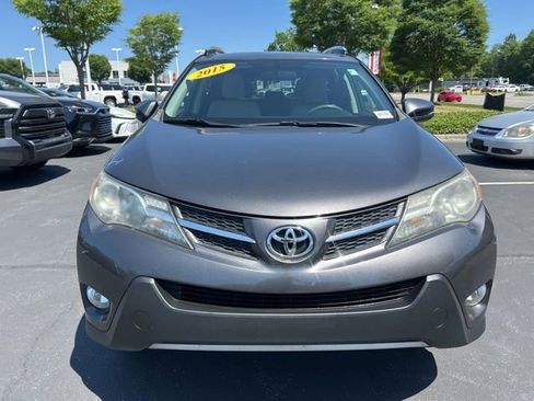 Used 2015 Toyota RAV4 XLE FWD image 2