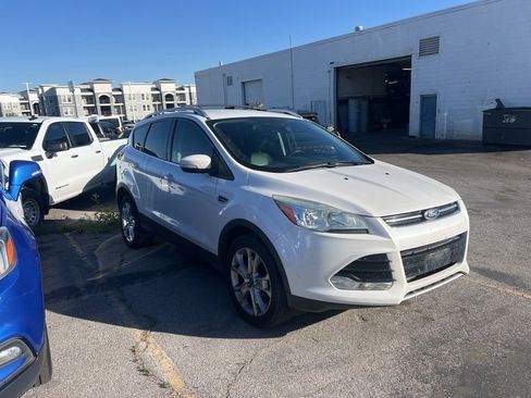 Used 2014 Ford Escape Titanium FWD image 9