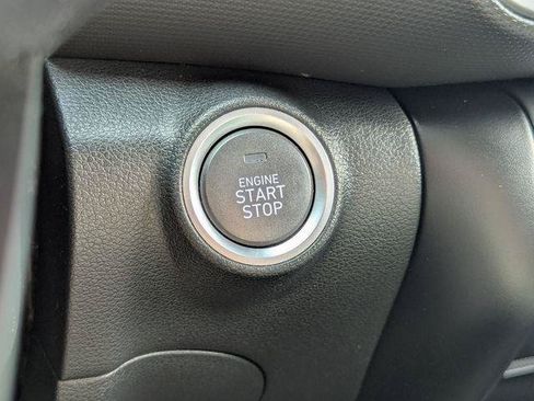 Used 2022 Hyundai Kona SEL AWD/4WD image 15