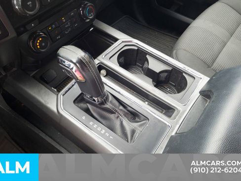 Used 2015 Ford F150 XLT w/ Equipment Group 302A Luxury image 10