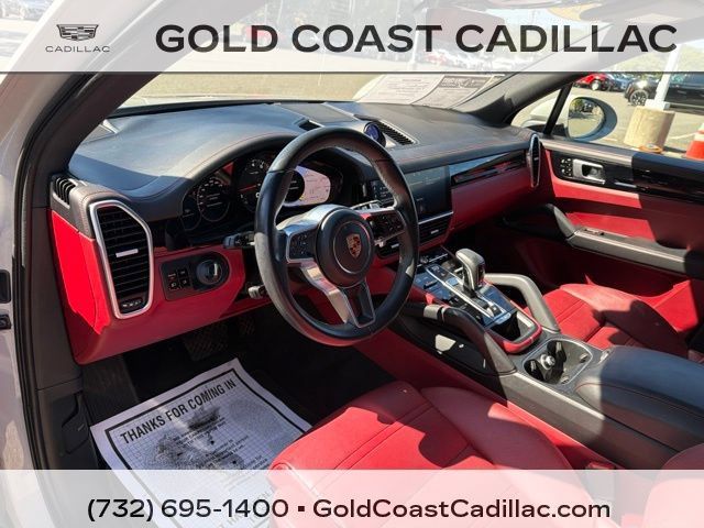 Used 2020 Porsche Cayenne AWD/4WD image 15