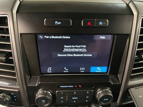 Used 2017 Ford F150 XLT w/ Equipment Group 302A Luxury AWD/4WD image 11
