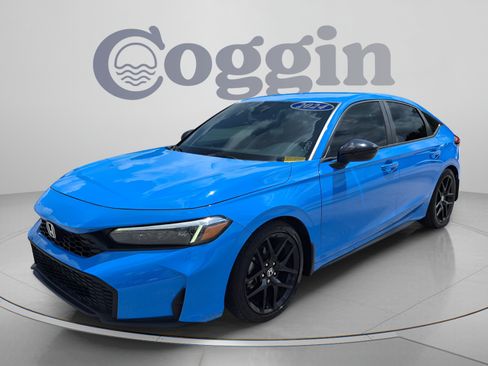 Used 2025 Honda Civic Sport image 1