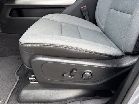 Used 2025 RAM 1500 Big Horn image 18