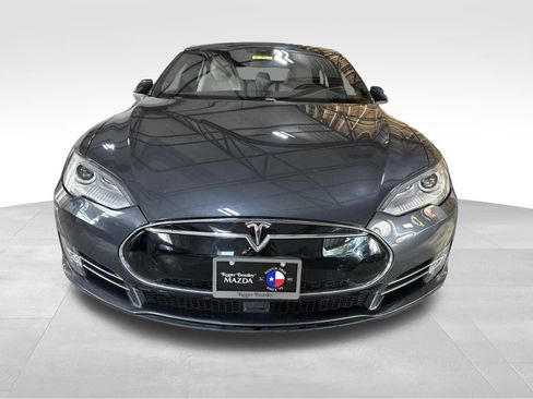 Used 2015 Tesla Model S AWD image 2