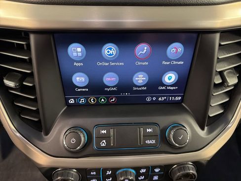 Used 2021 GMC Acadia Denali w/ Denali Ultimate Package AWD/4WD image 12