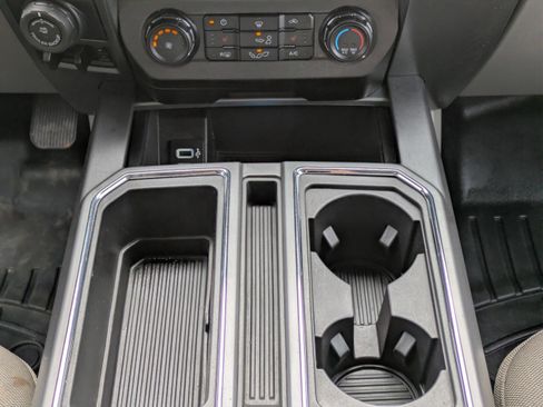 Used 2018 Ford F150 XLT w/ Equipment Group 302A Luxury image 20