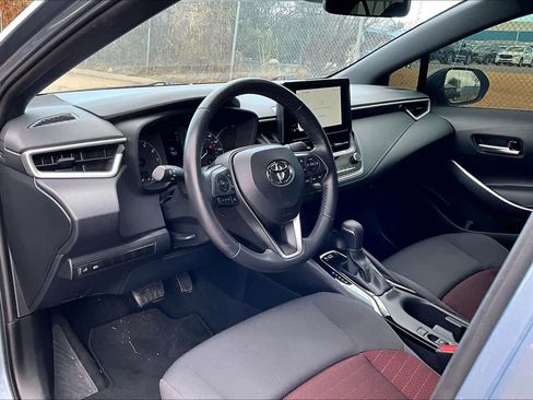 Used 2023 Toyota Corolla SE image 28