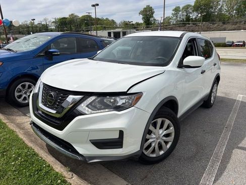 Used 2018 Nissan Rogue S image 28