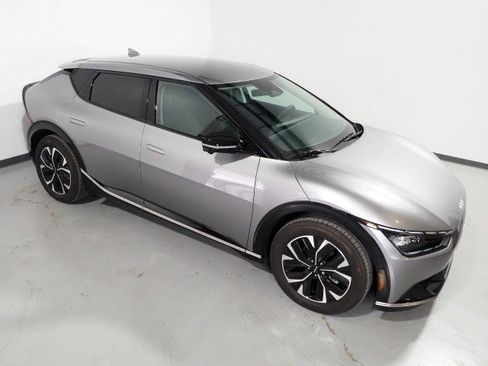 Used 2024 Kia EV6 Wind w/ Wind Technology Package image 11