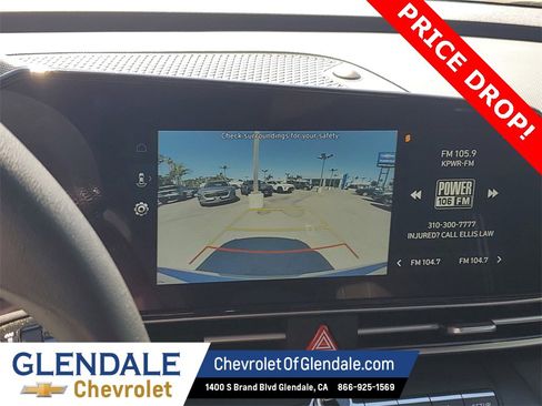 Used 2024 Hyundai Elantra SEL image 23
