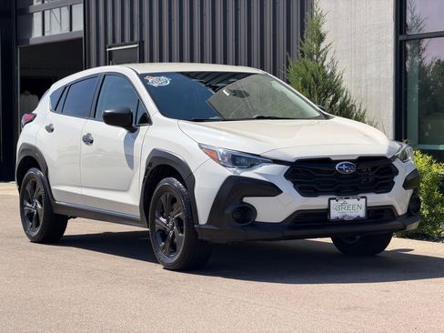 Used 2024 Subaru Crosstrek 2.0i AWD/4WD image 4